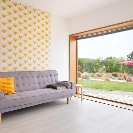 לינה וארוחת בוקר Flamboyant Boutique