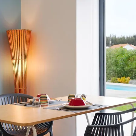 לינה וארוחת בוקר Flamboyant Boutique