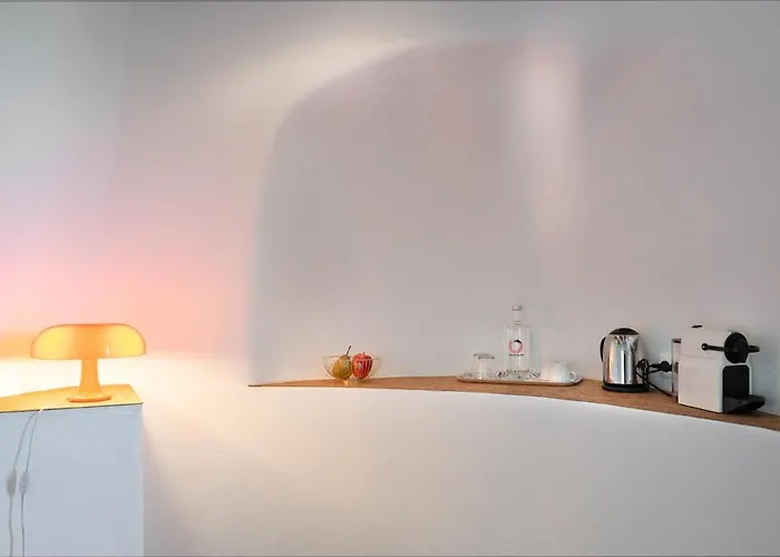 Flamboyant Boutique Bed & Breakfast 4*